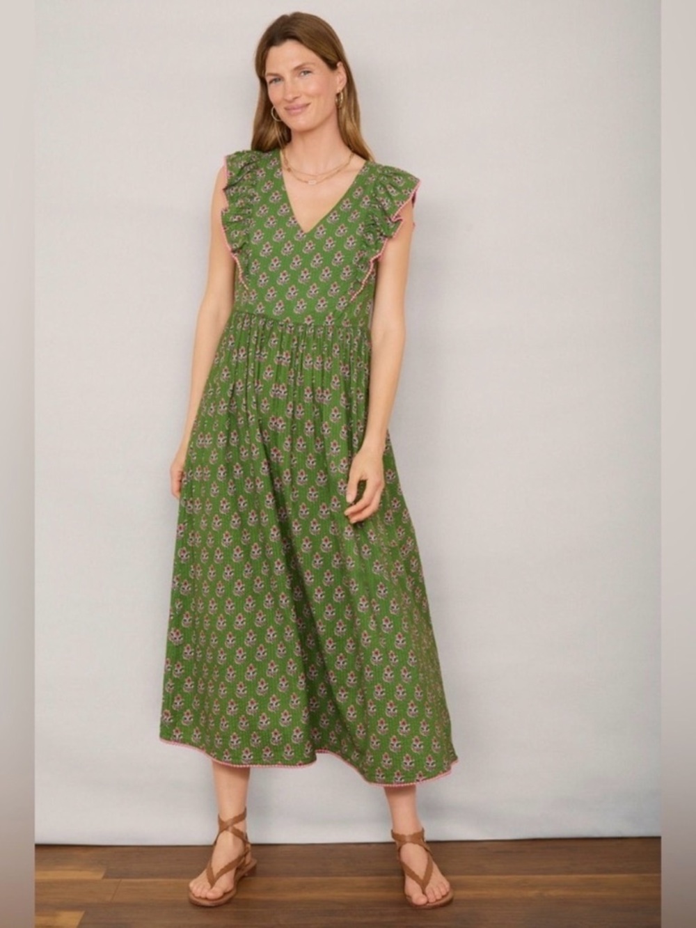 Wyse London Green Floral V-Neck Ruffle Dress